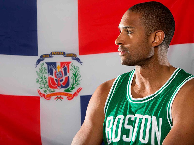 Al Horford. Dominicano. 
Nacido en Puerto Plata, es el primer dominicano en ganar una final de NBA. 

Esto es histórico! 🙌🏻🇩🇴