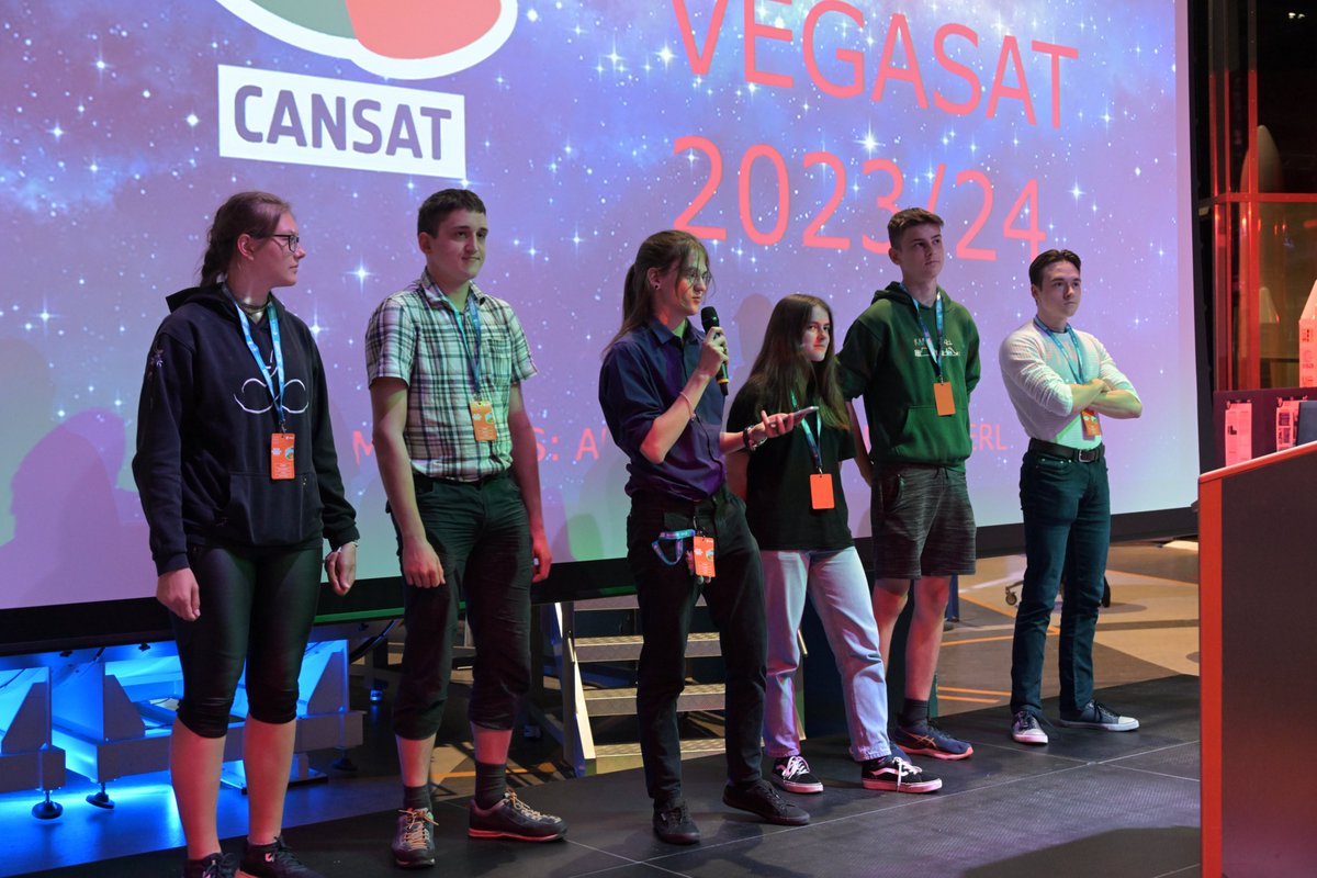 ESA__Education's tweet image. 🚀 Welcome to all the teams joining us today for the CanSat Space Engineer for a Day 2024 event! 🥳🙌

These teams of passionate #students from all over Europe have one unforgettable experience in common: building their own mini-satellite the size of a soda can! 🥫🪂

👉 Today…