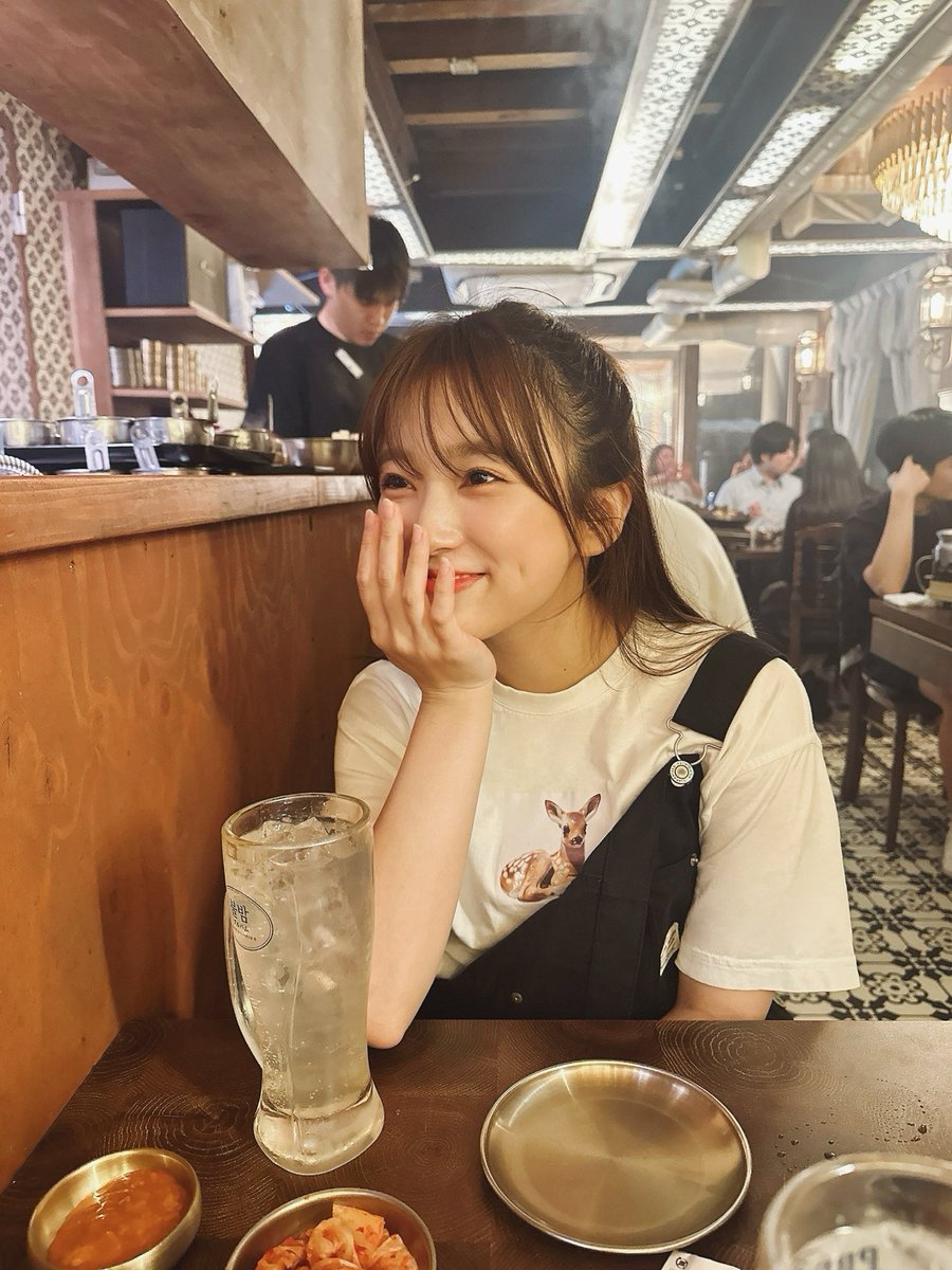 nako_yabuki_75's tweet photo. 23歳になりました！

俳優業に専念して1年経ちますが、難しいからこそとてもやりがいを感じています。
まだまだ未熟ですが、一歩ずつ少しずつ前進していけるよう頑張ります！

いつもたくさんの応援をありがとうございます✨
23歳もよろしくお願いします✊🏻 https://t.co/Nqh61T8ZOg