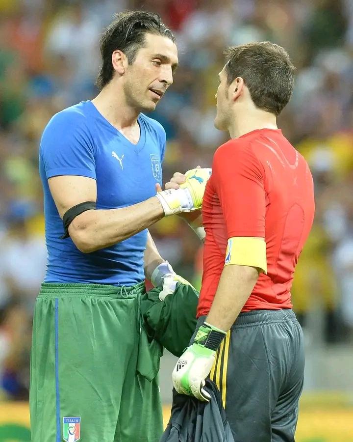 Who is the soccer player that makes you happy?