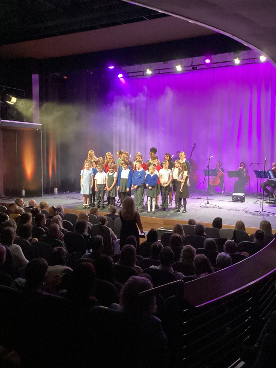 Willow Tree Class tweet media