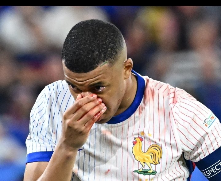 L_aventurier1's tweet photo. #KillianMBappe plus prompt à défendre les racailles et les pro #Hamas que son équipe quand elle est dominée https://t.co/RJb0MlM5C0