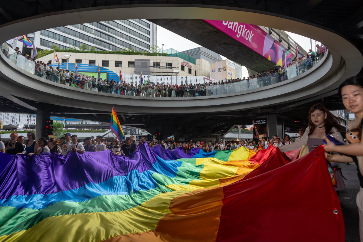 BREAKING

The Thai Senate has voted 130 to 4, with 18 abstentions, to approve of the #MarriageEquality bill, amending the Civil and Commercial Code to allow marriage registration regardless of gender and raise the age at which a person can legally marry from 17 to 18 years old.