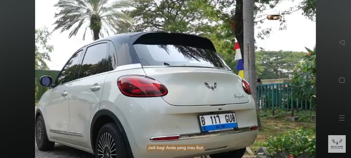 razmanote's tweet image. Karena BinguoEV sangat iconic dengan tampilannya yang classy, BinguoEV juga memiliki jaminan Lifetime Core EV Components Warranty dan juga mendapatkan PPN 1%. 

Teddy juga ingin berkontribusi dalam mengurangi emisi karbon dengan memilih #BinguoEV 🍃

#IconMeetsIcon #WulingMotors