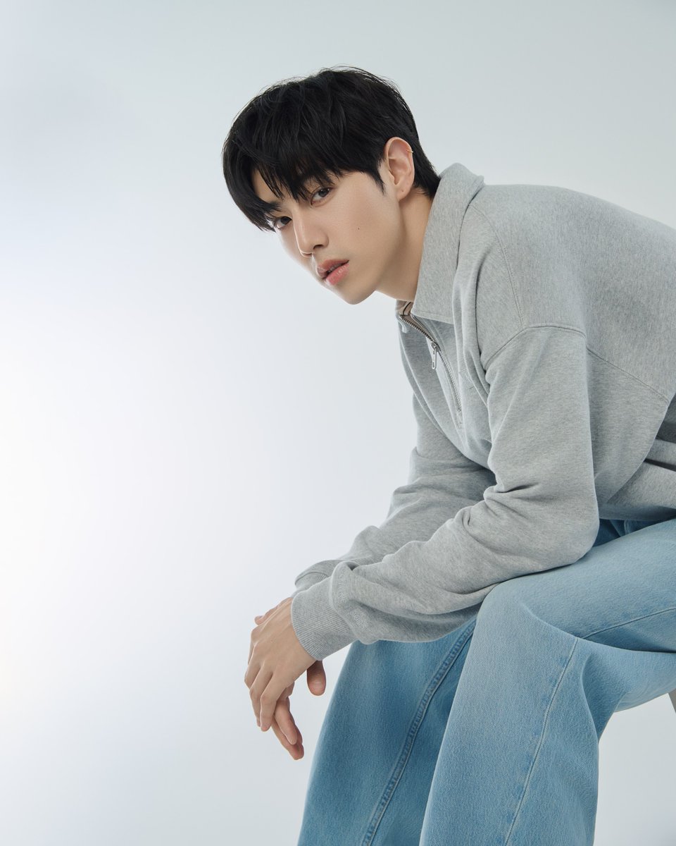Mark Tuan Official tweet media