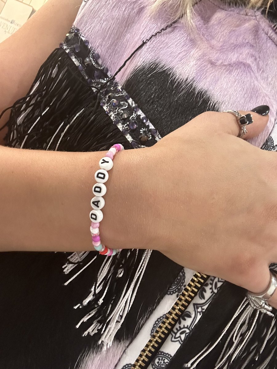 LIV Morgan tweet media