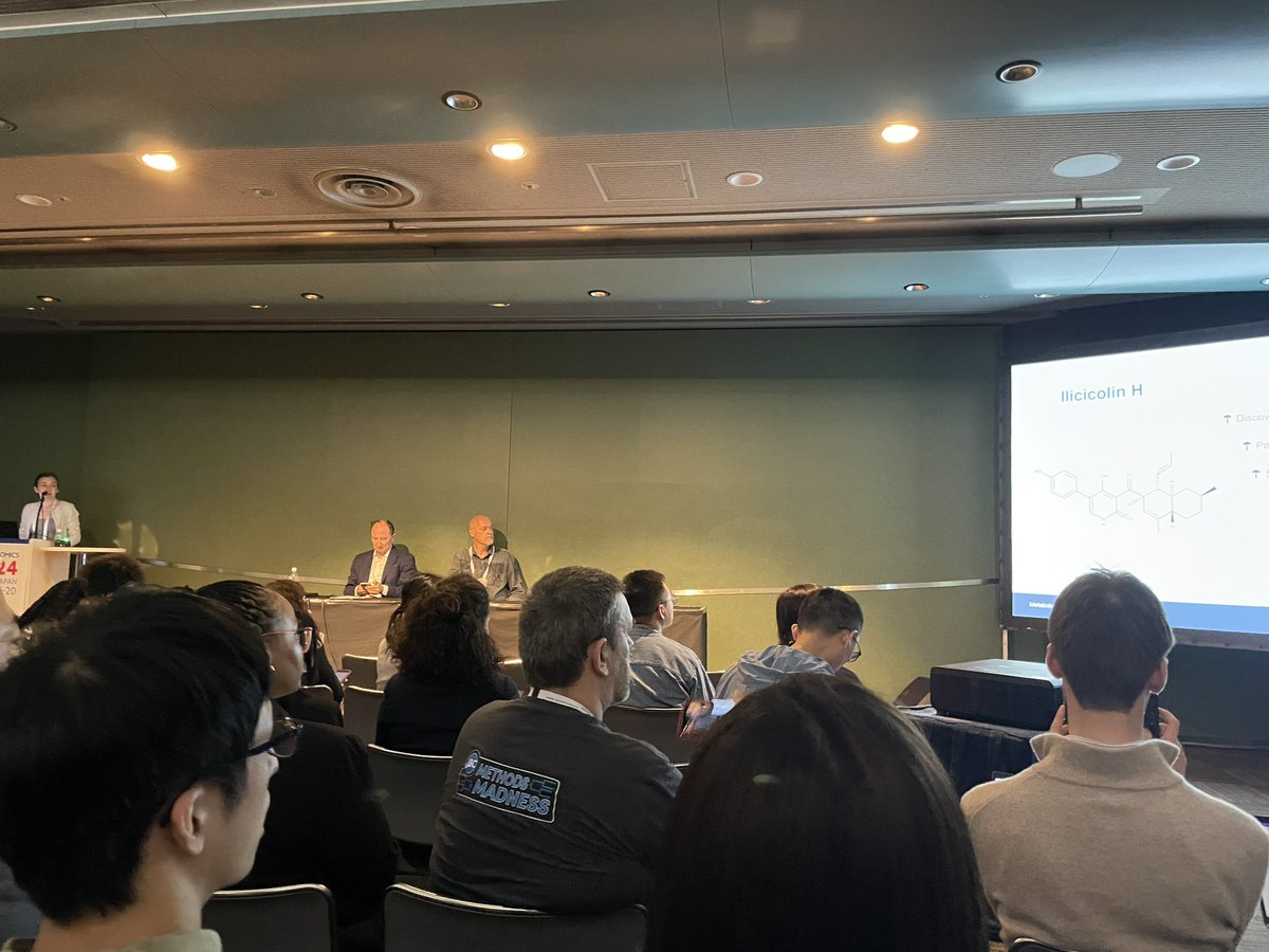 Standing room only in the multi-omics and data integration session here at #metsoc2024 First up is Isabella Burger from <a href="/eliTUWien/">TU Wein</a> talking about a new natural product from fungi. <a href="/MetabolomicsSoc/">Metabolomics Society</a> #metabolomics2024