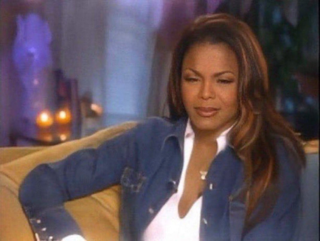 Jabs_Tv's tweet image. Bryton is out on episode 2 ?!? Wow….. THANK GOD! 😭 please don’t bring him back to any show @netflix #perfectmatch #perfectmatch2