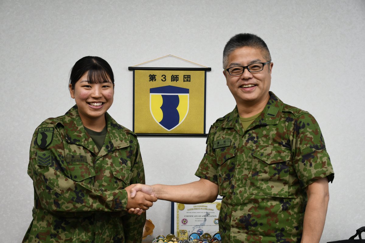 災害派遣活動に参加した連隊所属の隊員3名は、陸上自衛隊最先任上級