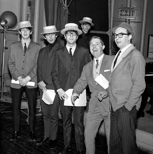 eric_ernie_col's tweet photo. Happy Birthday @PaulMcCartney 🎶
#BOTD 1942
Seen here with Eric, Ernie, John, George and our old friend Bongo…
#MorecambeAndWiseShow 1963
A fine piece of television!
#StillBringingSunshine 👓🌞♥️
#TheBeatles 🇬🇧 #HelloBongo
Sir James Paul McCartney CH MBE
18th June 1942 https://t.co/ayMEOhK5q4