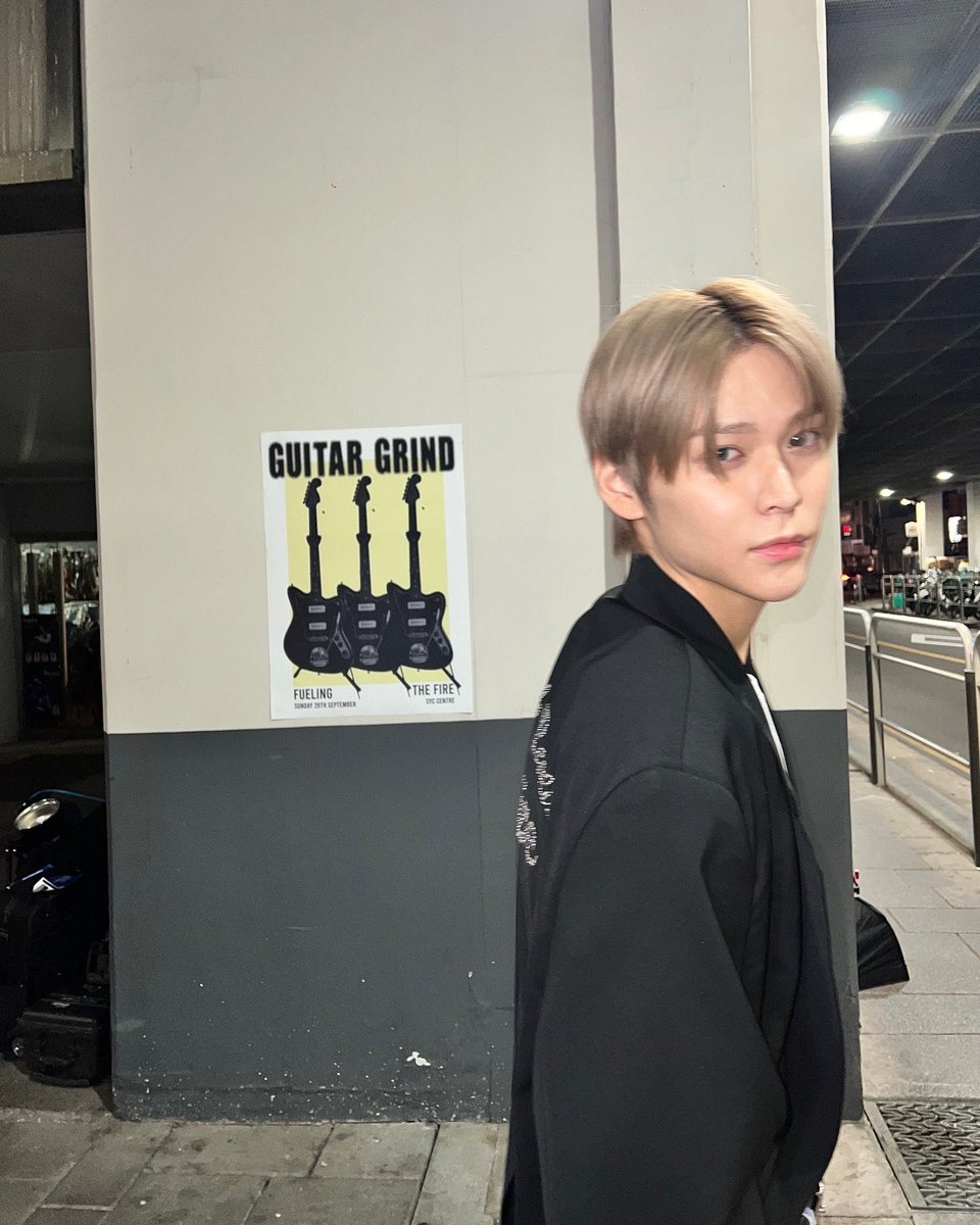 สัญญาถ้าแต่งงานหนูจะเขียนการ์ดเชิญพี่มาเป็นเจ้าบ่าว