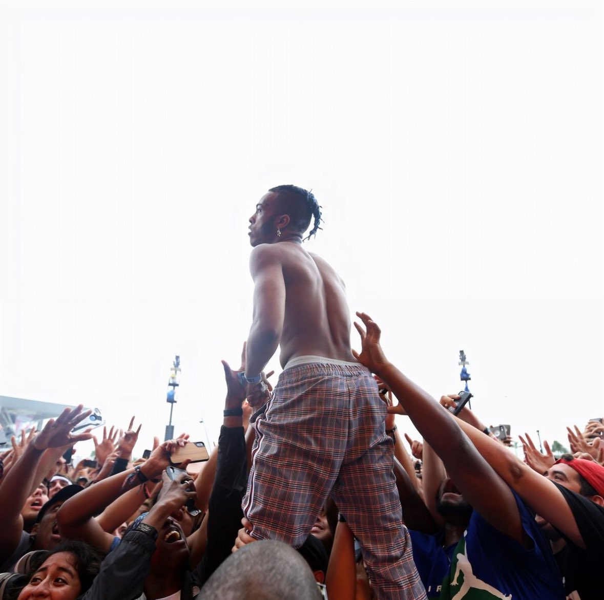 We lost XXXTentacion 6 years ago today, we love &amp; miss you forever. Long Live Jahseh. 🕊️