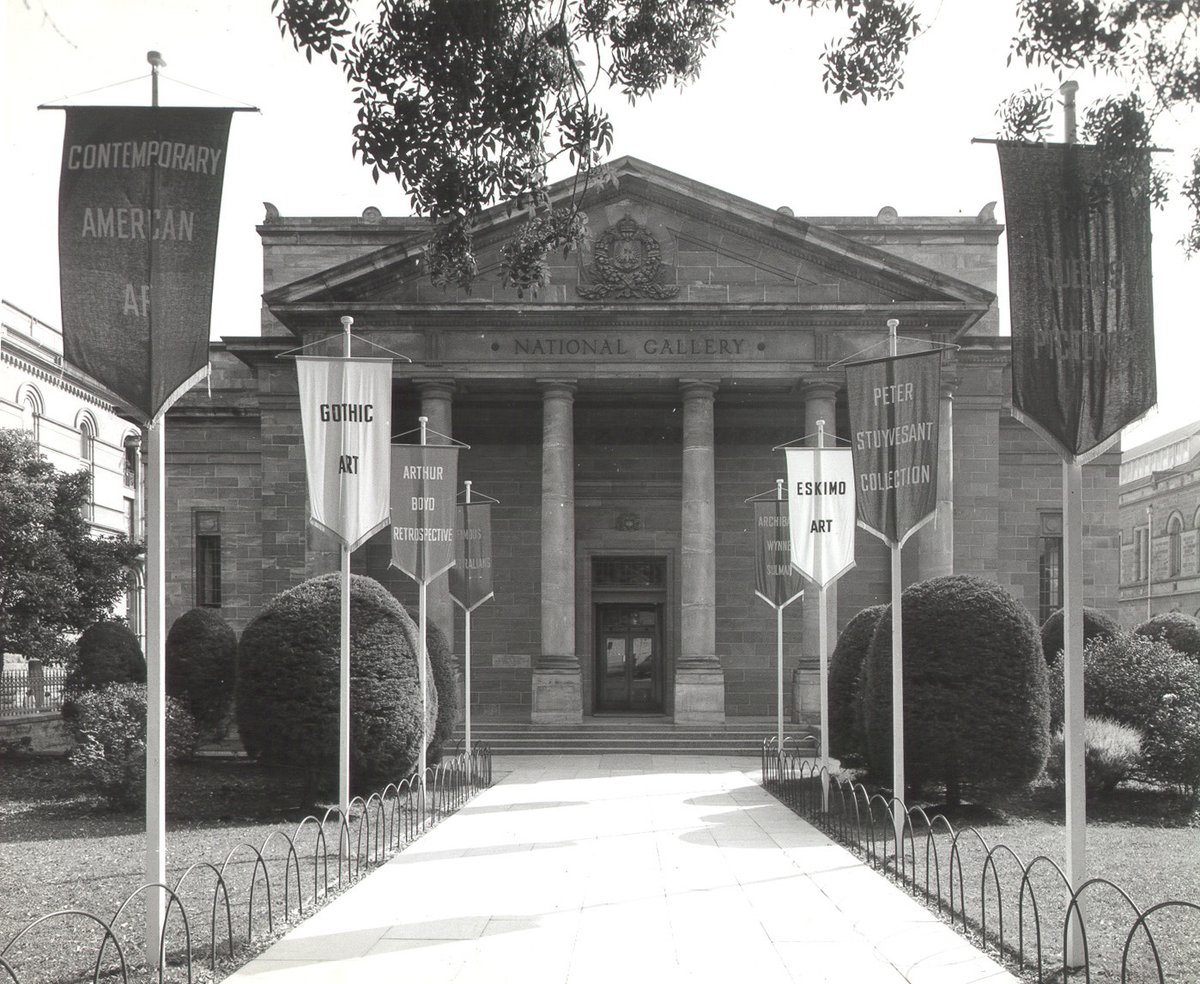 agsa_adelaide's tweet photo. If these walls could talk!

AGSA is 143 years old today. We've aged gracefully, don't you think?

Swipe across to see AGSA through the ages ➡️

📸 1. 1913
📸 2. 1954
📸 3. 1964
📸 4. 2024, photo: Saul Steed

#agsaadelaide #aginggracefully https://t.co/wP0pIlzWeC