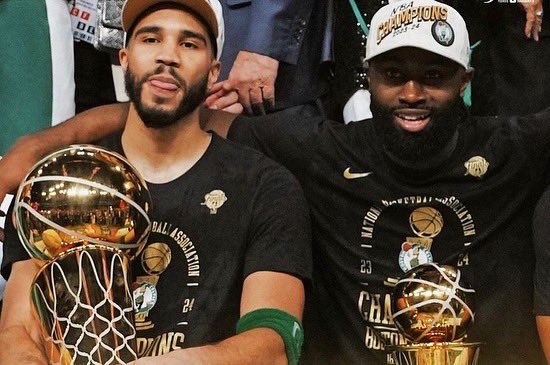Michaelsousa23's tweet photo. NBA WORLD CHAMPIONS BOSTON CELTICS!!!!!! 🏆🏆🏆🏆🏆🏆🏆🏆🏆🏆🏆🏆🏆🏆🏆🏆🏆🏆☘️☘️☘️☘️ #WeDaChamps ☘️🏆💍 #InstagramPostForTheHaters 😏☘️🏆 #NBACHAMPIONS 🏆☘️ LET’S GO CELTICS!!!! #BANNER19 🔜☘️🏆 NBA CHAMPIONS!!! BEST FEELING IN THE WORLD!!! #ChampsBaby 🏆🏆☘️☘️ https://t.co/Xnc1tmnvdz