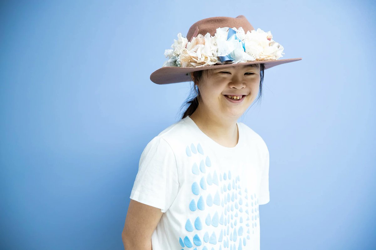 PICFA3's tweet photo. ～オンラインショップ～
SWEET FLORAL（トン嘉鈴カレン）
「ENDRE:PROJECT」第3弾作品
アーティスト3名が参加し、それぞれの視点と表現にて「捨てられるはずの洋服と雑貨」を蘇らせました。
トン嘉鈴カレンのレース装飾によるArt Hat。

#PICFA#医療法人清明会#鹿毛病院#医療#福祉就労支援B型 https://t.co/muOpfT0YC2