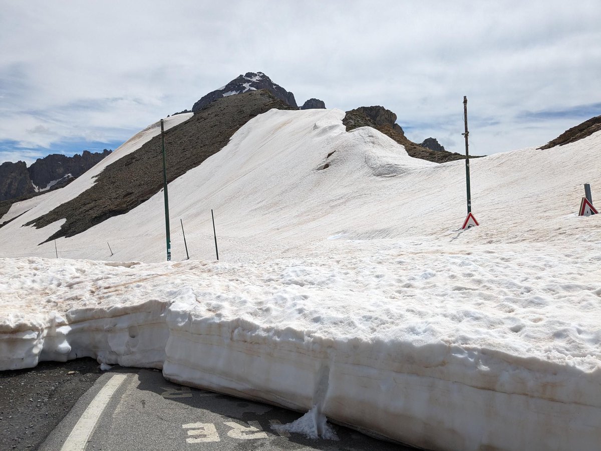 ⛰️ Col du Galibier yesterday.       (📷 Strava / Julien Dussuchale)

Today exactly 2 weeks until Galibier stage (#4) of 🇫🇷 Tour de France (Tuesday, July 2). #TDF2024
