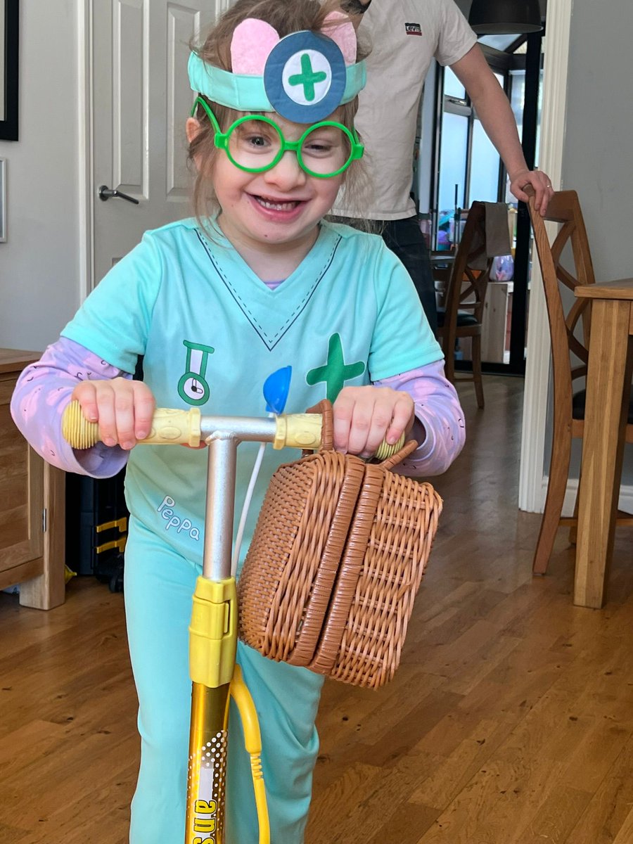 kat collins tweet media