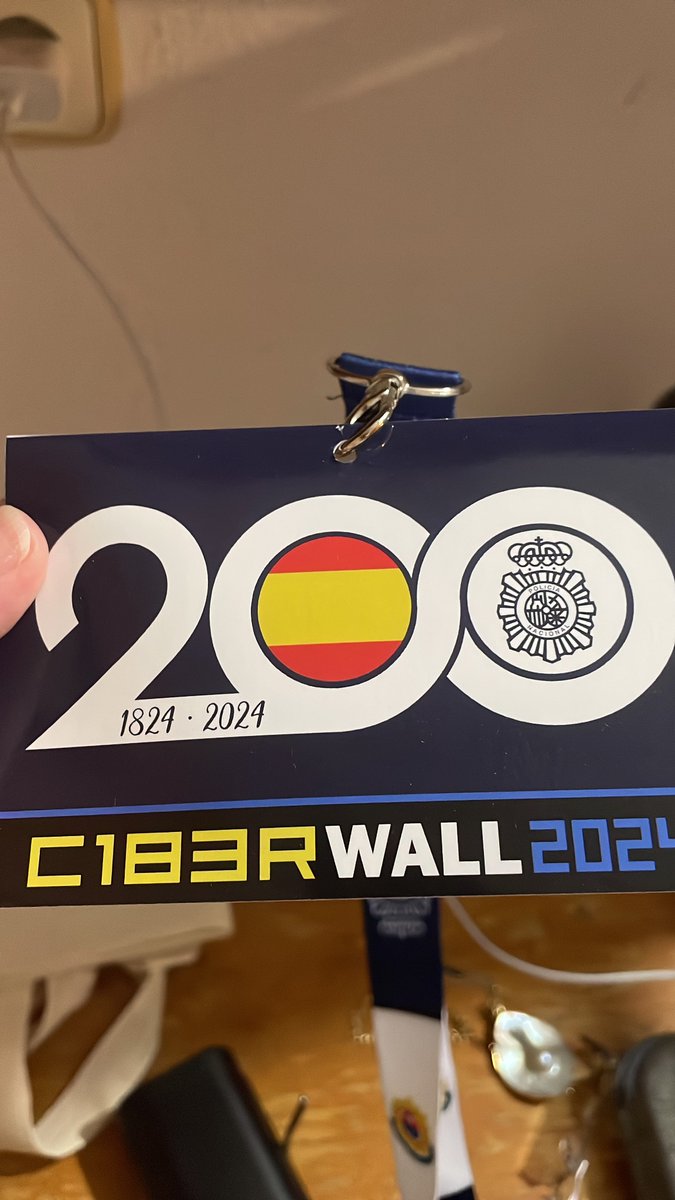 ¡Pues ya en marcha! A ver cómo se me da mi primer #c1b3rwall!!!
<a href="/gass_ucm/">GASS</a> <a href="/policia/">Policía Nacional</a> <a href="/heroes_fct/">HEROES</a>