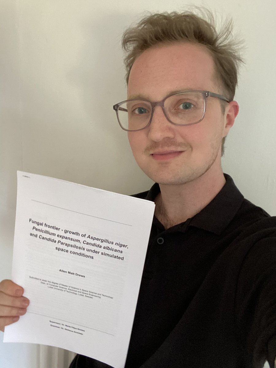 Marta Filipa Simões (@simoes_mf) on Twitter photo Yesterday was an amazing day! <a href="/a11enmd/">Allen Matt Drews 🏳️🌈🇩🇪🌌</a> brilliantly defended his master on #Astromycology!!! 😁 #Congratulations Allen! 🎉👏👏👏You are a brilliant scientist! 🧑🔬🤩 I am such a proud supervisor! ❤️😊 I hope your path brings you back to #Macau! 😜 <a href="/sklplanets/">Space Science Institute- SKLPlanets Macau</a> <a href="/LTUniv/">Luleå tekniska universitet</a> Yesterday was an amazing day! <a href="/a11enmd/">Allen Matt Drews 🏳️🌈🇩🇪🌌</a> brilliantly defended his master on #Astromycology!!! 😁 #Congratulations Allen! 🎉👏👏👏You are a brilliant scientist! 🧑🔬🤩 I am such a proud supervisor! ❤️😊 I hope your path brings you back to #Macau! 😜 <a href="/sklplanets/">Space Science Institute- SKLPlanets Macau</a> <a href="/LTUniv/">Luleå tekniska universitet</a>