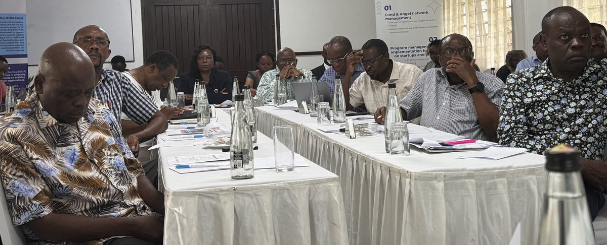 tomwansa's tweet photo. How satisfying it is to work with #universities in #Kenya on a range of complementary initiatives to build stronger entrepreneurial institutions that drive #innovation #commercialization and #entrepreneurship.
 ‘University of the future’ 💪🏽💪🏽 ⁦@KENIAupdates⁩ https://t.co/b1qoPE9oYp