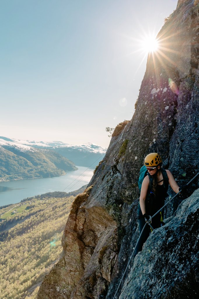 Steep afternoon hike ☀️😎#viaferrataloen #viaferrata #Loen #visitnorway loenskylift.com/viaferrataloen