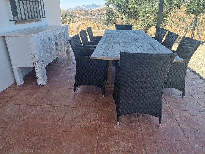 Finally officially moved into our Spanish house #newstart #Spain #progres ...... https://t.co/qyiznX<a href="/tag/spain"class="tags"><span>#spain</span></a><a href="/tag/newstart"class="tags"><span>#newstart</span></a><a href="/tag/progres"class="tags"><span>#progres</span></a>