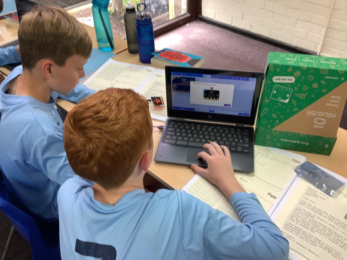 GPSYear6's tweet photo. Using microbits to create codes for our DT projects. We have built a compass and pedometer for our designs. #gpsdt #gpscomputing https://t.co/LsaKm2WZfk