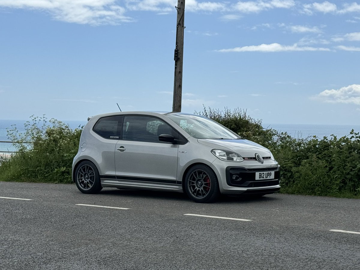 FamousAfroJay's tweet photo. @AutoPap Agreed! https://t.co/UCJNlB61pS