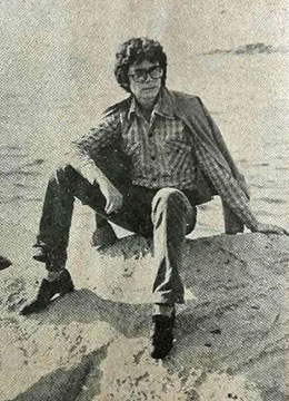 Tras sus aventuras #afterpunk y de #pop oscuro, el #tinerfeño Lorenzo #Croissier emprende carrera en solitario innovando en sonoridades y en formas de concebir las melodías.  Graba una maqueta en 1985 y edita un ep en 2021. lascallesdelpop.net/Lista%20Entrev…