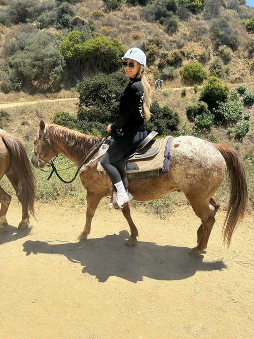 Had the most fun at @SunsetRanchLA https://t.co/u8x30DTTEf<a class="tags" target="_blank" title="On Twitter" href="/?out=eyJ0eXAiOiJKV1QiLCJhbGciOiJIUzUxMiJ9.eyJpYXQiOjE3MTk3ODA2NTIsImlzcyI6InR3cG9ybnN0YXJzLmNvbSIsIm5iZiI6MTcxOTc4MDY1MiwiZXhwIjoxNzUxMzE2NjUyLCJyZWRpcmVjdF91cmwiOiJodHRwczovL3R3aXR0ZXIuY29tL1N1bnNldFJhbmNoTEEifQ.cKE5sZ1m6e9DPwy8g3NqH_JiY9oe9E_1FDunGhhaZ6xpUlvBVVEPfunG52fhZjTYrhBHKY19A-azGeLkNbsR8g">@SunsetRanchLA</a><a href="/tag/tesla"class="tags"><span>#tesla</span></a><a href="/tag/cybertruck"class="tags"><span>#cybertruck</span></a><a href="/tag/foundationseries"class="tags"><span>#foundationseries</span></a>