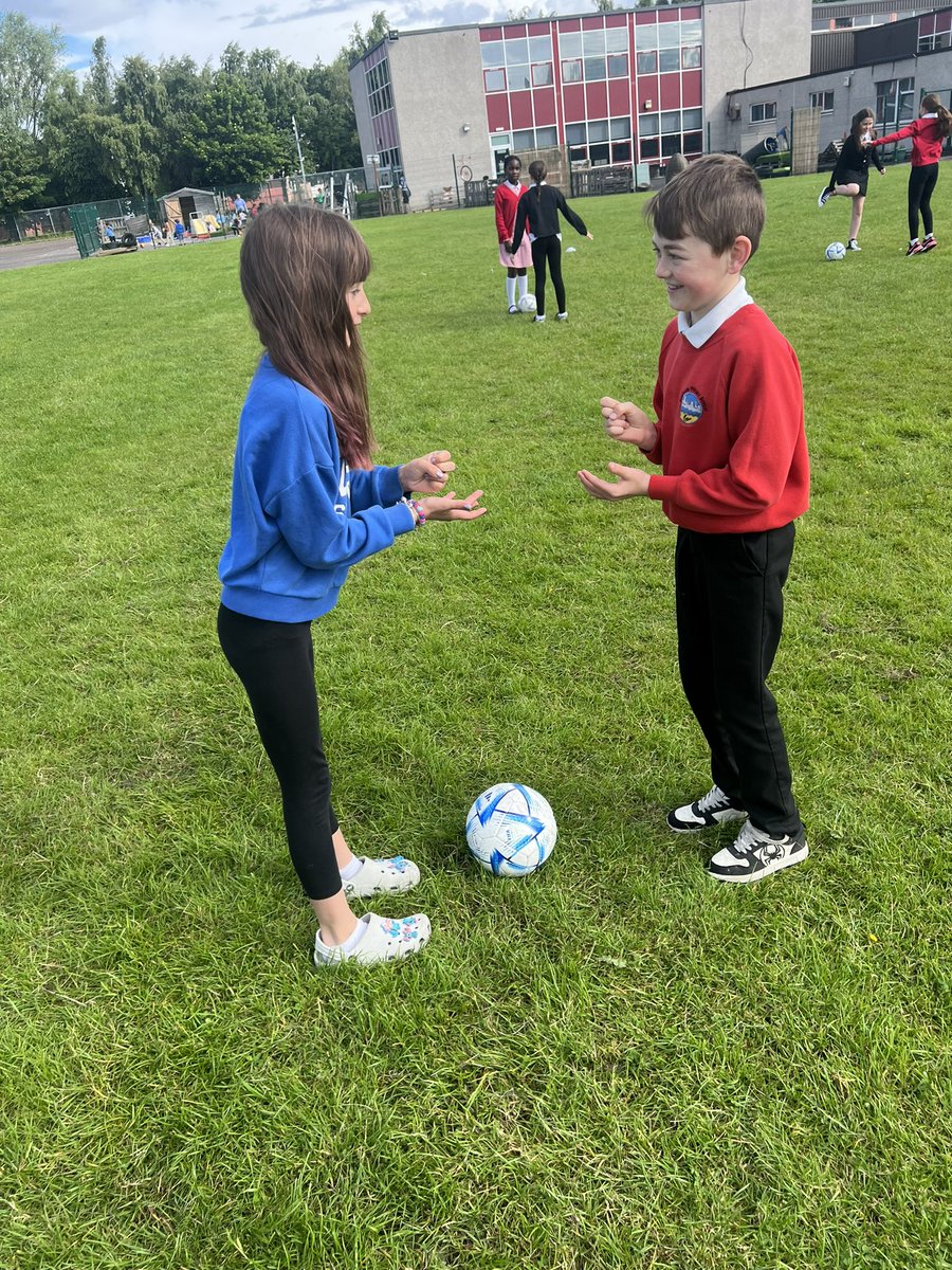 Miss Bell tweet media