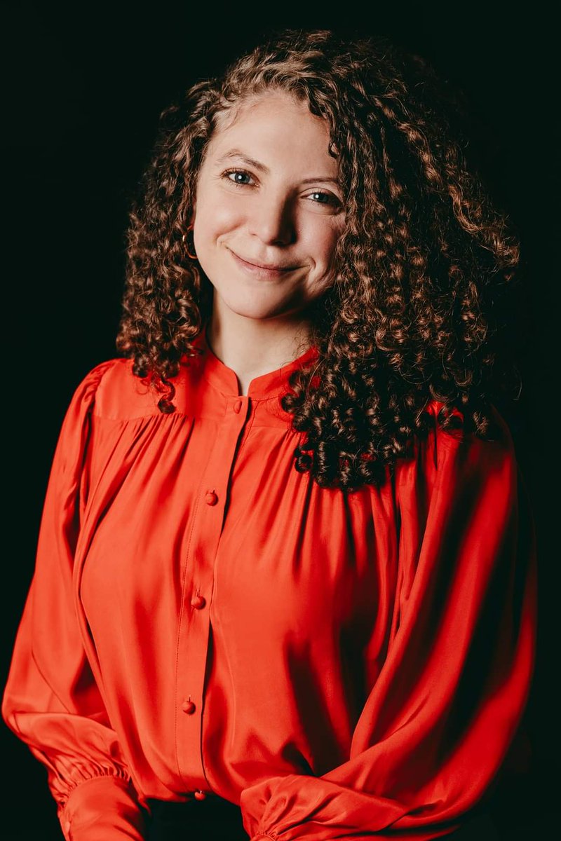 BegunRiv's tweet photo. New headshot https://t.co/Juh2qxyB3o