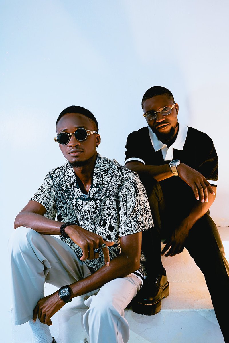 Official_Lareez's tweet image. Our jam #Omolomo had the club banging last night 🔥🔥🔥🤭

Stream here: 
cidar.lnk.to/lareez.omolomo

#GodMorningTuesday #Lareez