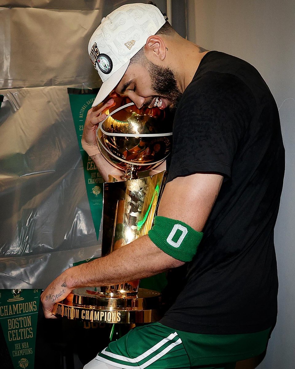 ElsaGarrison's tweet image. NBA champions. @jaytatum0 and the @celtics win #18
