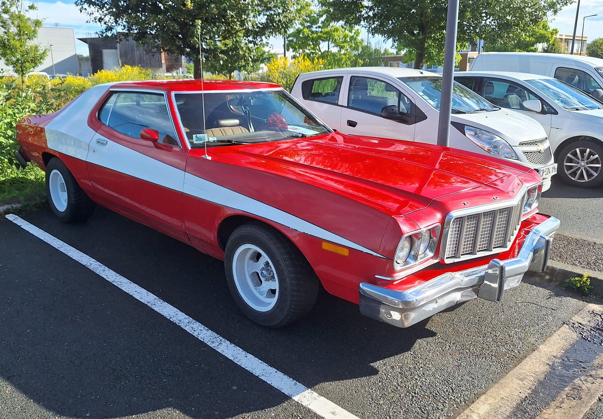 🎶Ta Na Na Na Na Na Naaaa🎶
(Ça y est, tu l'as dans la tête 😍)