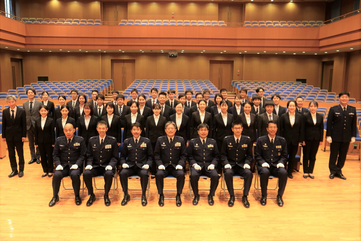 JASDF_Nara's tweet photo. ～防衛事務官等、幹候校に入校～

６月１８日（火）、第４６期 #新任事務官等特別講習 の入校式を行いました。
これから幹部候補生学校で多くの候補生達とともに学んでいきます。

#航空自衛隊幹部候補生学校 #奈良基地 #国家公務員 #国家一般 #国般 https://t.co/uEvE45Zk5I