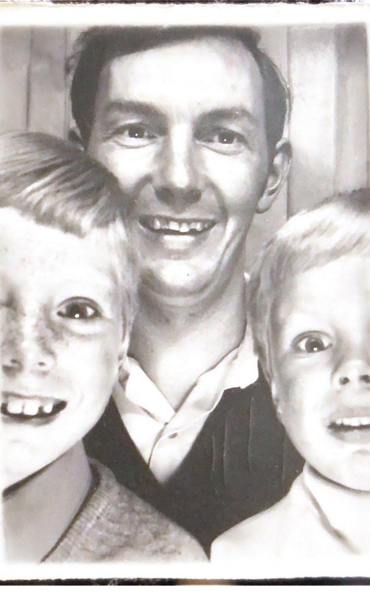 wynnowen's tweet image. 10 mlynedd di pasio ers colli Ian 😢, sgwn i be fysai hanes o ? sa fo deffo yn gwylio'r Euros ⚽️ ! methu'r ddau yma  #IanClark #ElDon