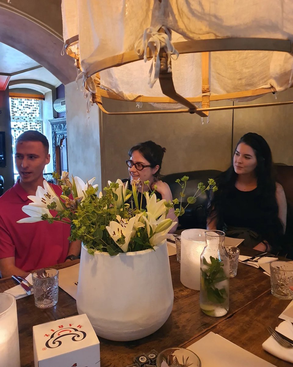 Time of farewells but also of welcomes back! Farewell with #Fulbright scholars and students was a celebration of a newborn daughter of Yu Lei ❤, engineer title of Aidan Uvanni🎓 at CVUT, leading role of Kata Kabanova by Bree Nichols and wonderful plans for future!  #alumni