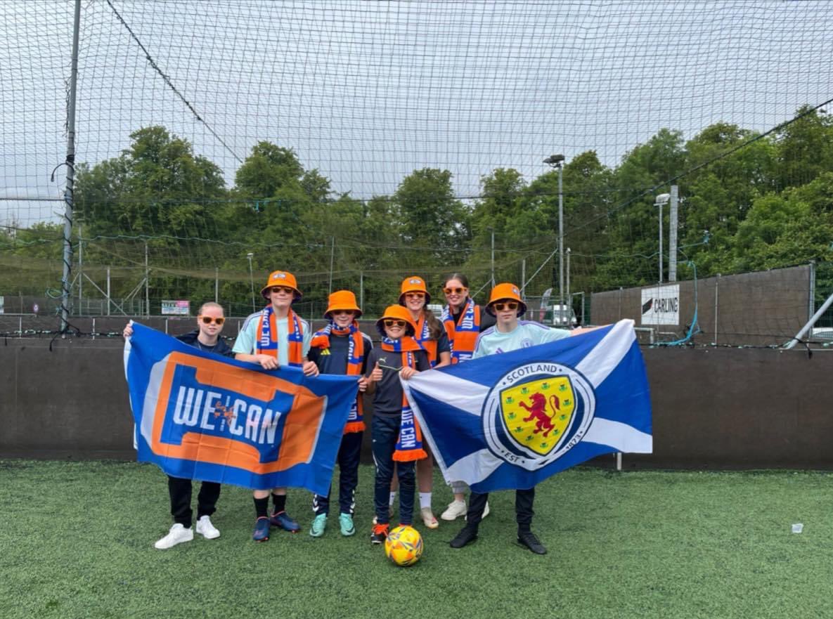 KilmarnockClub's tweet photo. Lovely message from Kenny who runs this team ,glad the footballs went to a worthy cause 👏👏

Bayern Bru” team from all across Ayrshire at a national football tournament for young deaf people, including one of the footballs you kindly gave to them- we were runners up.
Thank you⚽️ https://t.co/0WIF7oQtTd