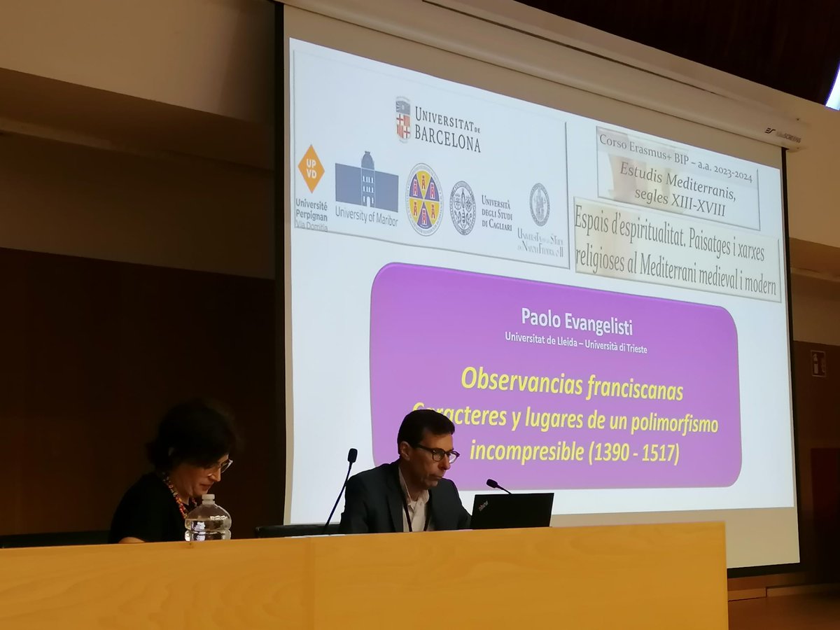 summerschoolmed's tweet photo. Comencem la segona jornada amb una ponència sobre observàncies franciscanes a càrrec de Paolo Evangelisti. https://t.co/Z6P10IxwjJ