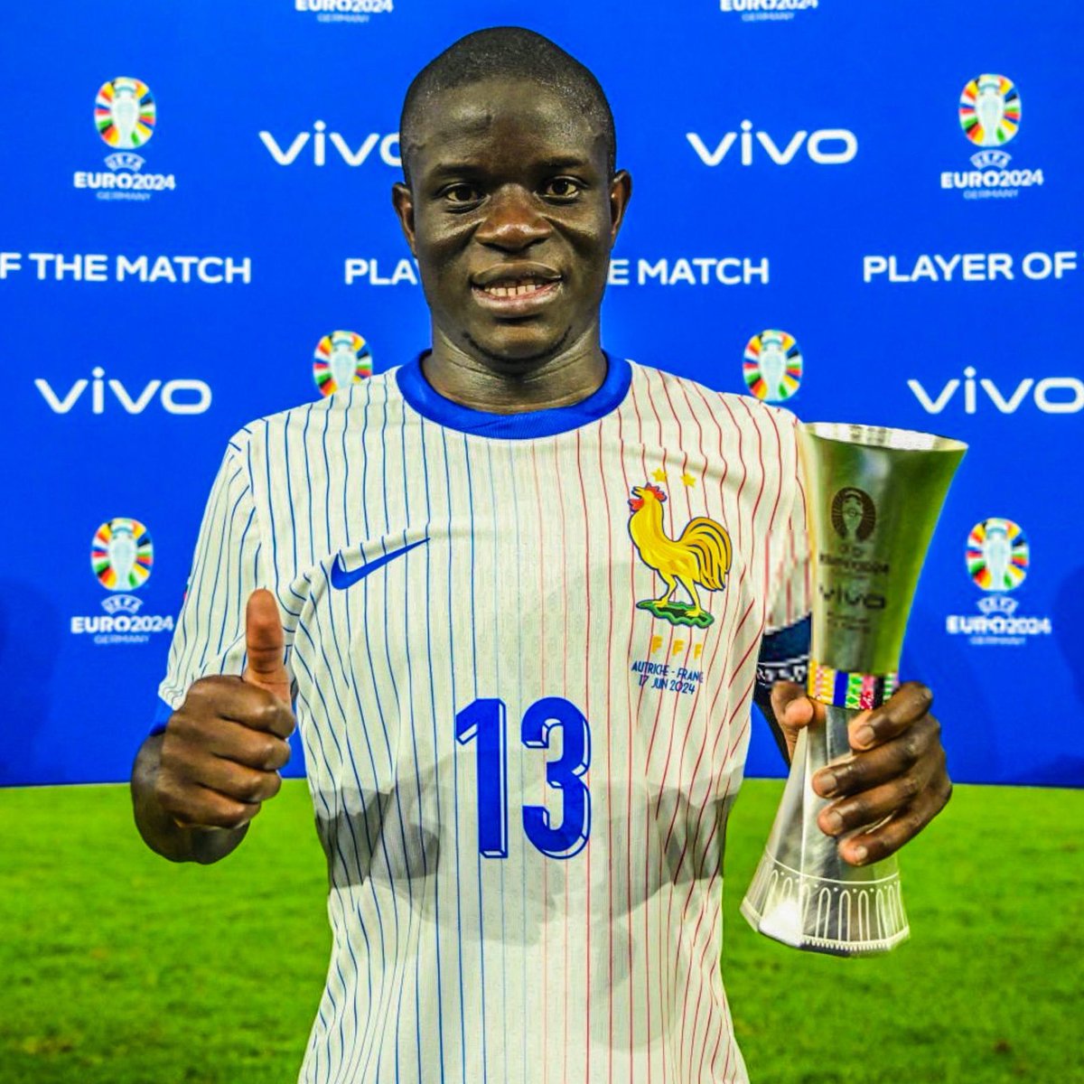 NBSportUg's tweet photo. Your stars of the games played on Monday
Romania 🇷🇴 3-0 🇺🇦 Ukraine
🏆 Stanciu
Belgium 🇧🇪 0-1 🇸🇰 Slovakia
🏆 Lobotka
Austria 🇦🇹 0-1 🇫🇷 France
🏆 Kante
Who had a better display?
#NBSportUpdates | #EurosKuNBSport | #EURo2024 | #ROMUKR | #BELSVN | #AUTFRA https://t.co/r2QkbLZxWK