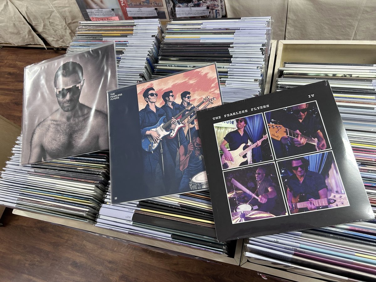 VULFPECK関連は基本流通ないので、入手困難です。 チェックして