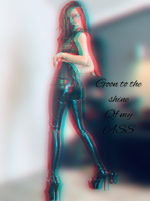 Find me #online @LiveJasmin and let&rsquo;s explore our naughtyest fantasies together ! https://t.co/UYy7w<a href="/tag/online"class="tags">#online</a><a class="tags" href="/tag/livejasmin">@livejasmin</a>