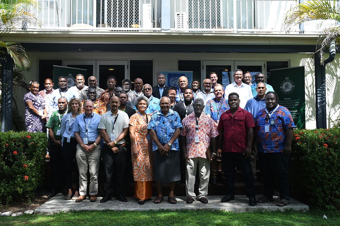 UNDP_Pacific's tweet photo. Day 1️⃣ of the @SI_Parliament 🇸🇧 Induction Programme has just wrapped up, covering: separation of powers, the pros/cons of executive dominance, and a look at the key challenges MPs may face during the 12th Parliament. 

This work supported by @MFATNZ  🇳🇿 and @JapanGov 🇯🇵. https://t.co/TtFlVHQnvu