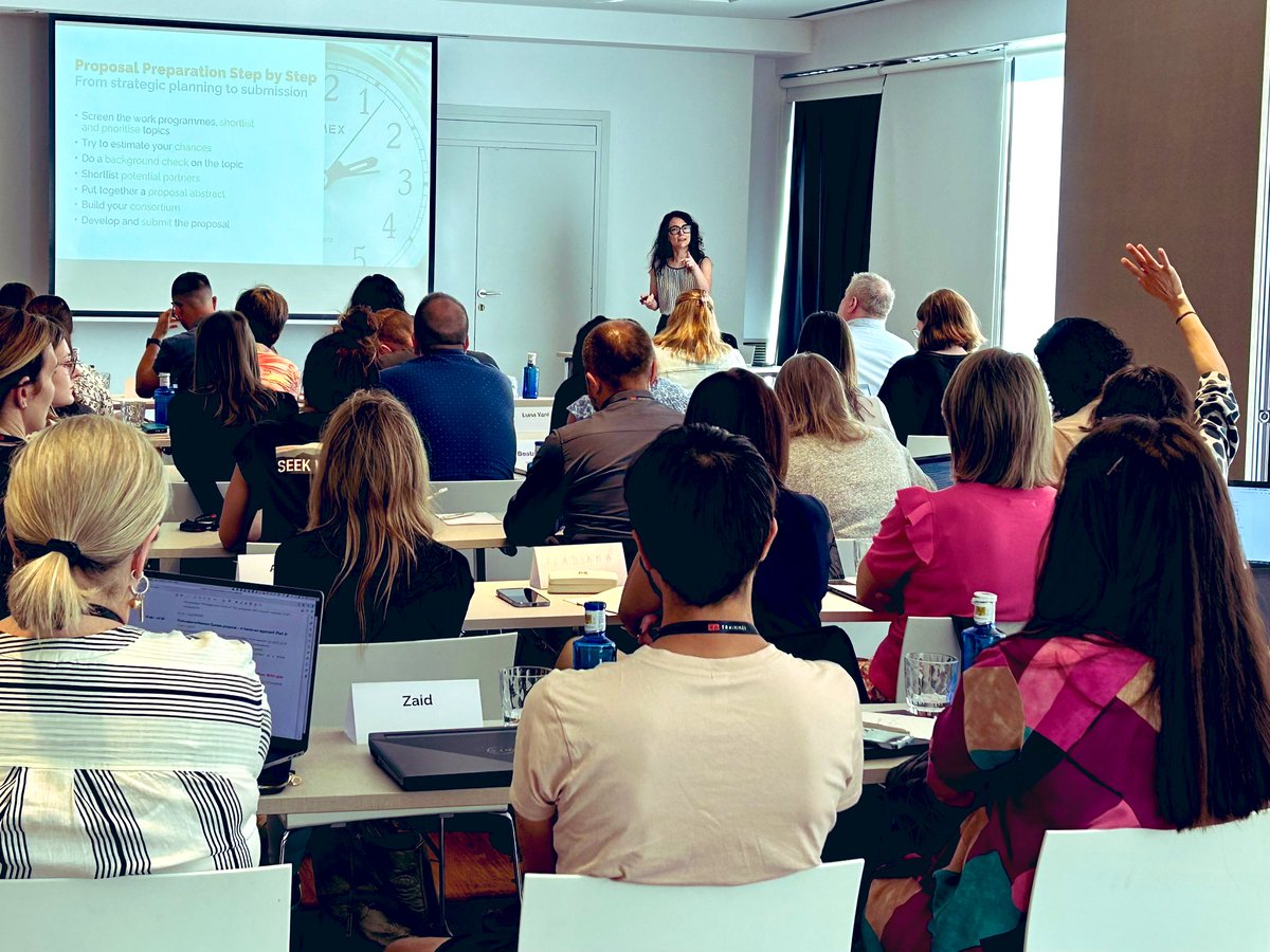 Hola Barcelona! 🇪🇸 We’re here for <a href="/EuropaMedia/">Europa Media</a>’s flagship course, Horizon Europe Academy: a 5-day long training covering the full proposal writing and project management cycle of a Horizon Europe project. Next edition in October in Lisbon 👉 europamediatrainings.com/training-cours…