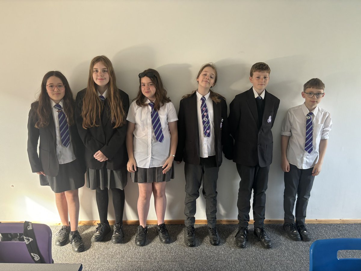Blackwood_Comp's tweet photo. Here are our wonderful year 7s who have achieved 100% attendance for the whole year! A fantastic achievement, well done π ποΈ
#attendance #rolemodels #learnwithBCS https://t.co/eiI5mx3JDu