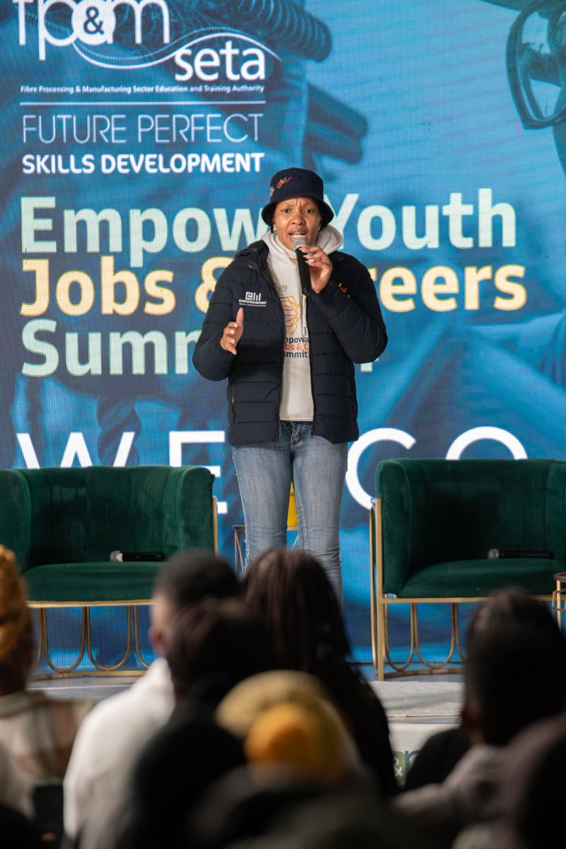 A warm welcome from the head of @SpeakersFirm Zazini Molo. "@FPMSeta is here intentionally to impact the youth of Dayveton" as guests trickle in, you can sense the excitement within our delegates.  Azikhale!! #EmpowaYouth2024