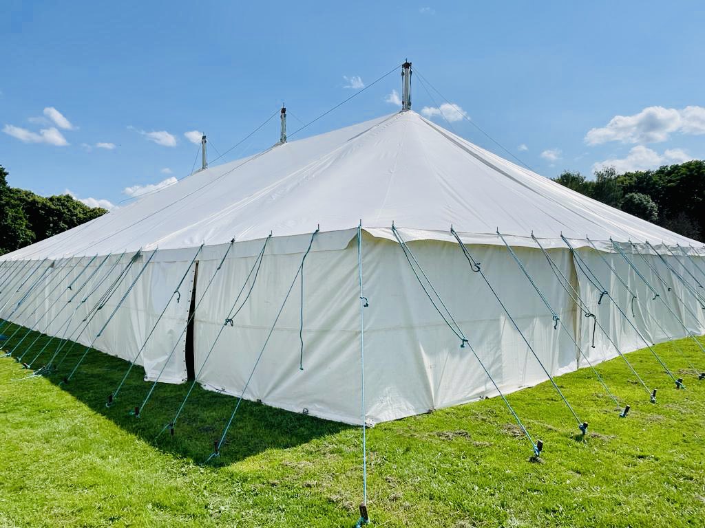 Marquees against blue skies 🎪☀️ 

Get in touch for all your marquee requirements via 01332 700 699 ☎️

#Marquees #MarqueeHire #Derbyshire