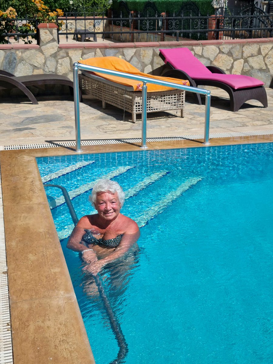 rosalindslarder's tweet image. I hope it isn't too cold &amp;amp; rainy in the UK. #takingabreak #turkishhome #secondhome #resting