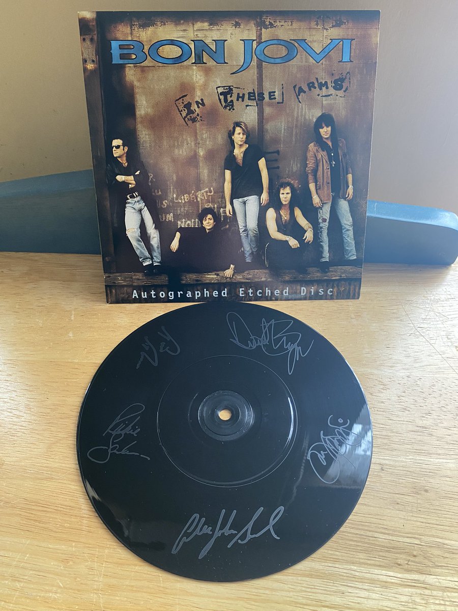 SwarbsNicola's tweet photo. Love my etched disc… ❤️ @TheRealSambora @BonJovi #InTheseArms https://t.co/xgoQ1YtaPK